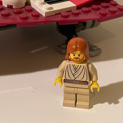 Unik mulighet - Lego Obi Wans Jedi Starfighter 7143 fra 2002!