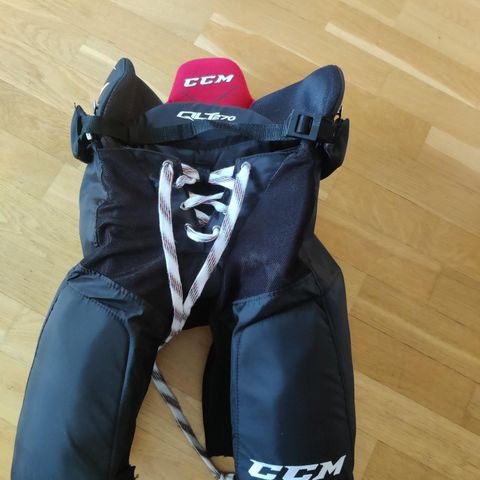 CCM hockeybukse JR str M