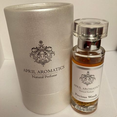 April Aromatics Precious Woods 30 ml.