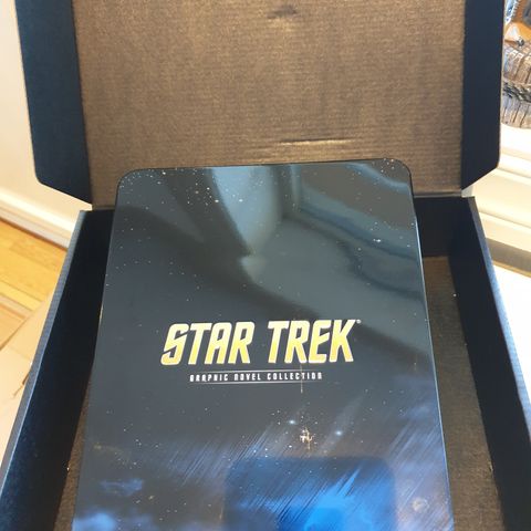 Star Trek box. Med 8 st mini filmaffischer i hårdpapp