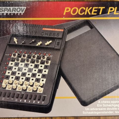 Elektronisk sjakk computer Kasparov Pocket Plus, Reiseutførelse