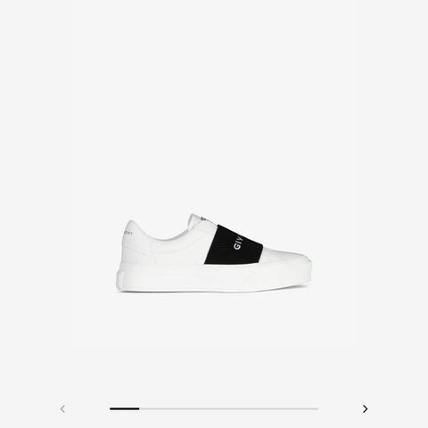 Selger fine og lite brukt Givenchy sneakers