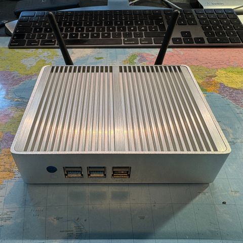 Mini-PC aluminium Intel i3 5005U