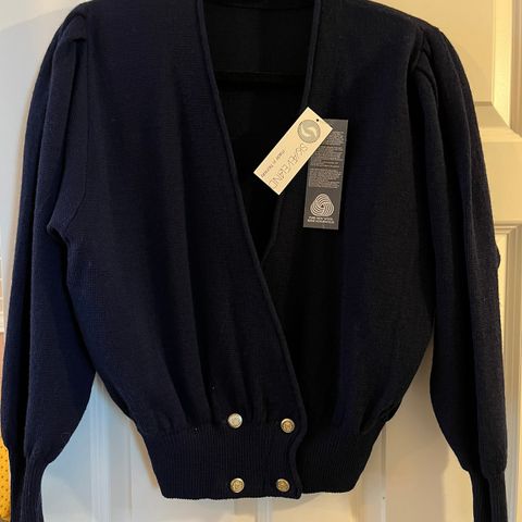 Vintage cardigan i ull med skulderputer