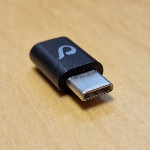 Adapter MicroUSB til USB-C