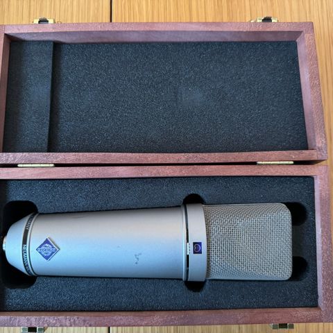 Neumann U87 Ai