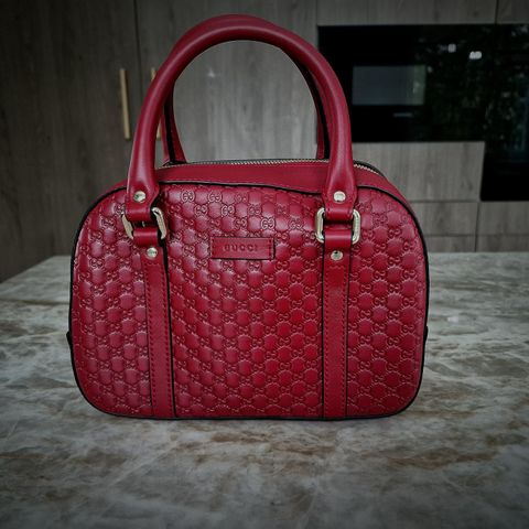 Gucci microguccissima veske