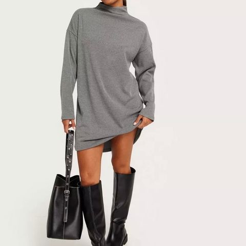 Turtle Neck Loose Dress / kjole