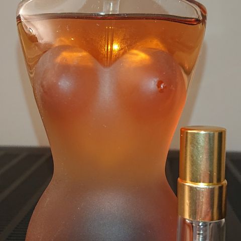 Jean Paul Gaultier Classique EDT 2009 Edition dekanter/parfymeprøve 5 ml