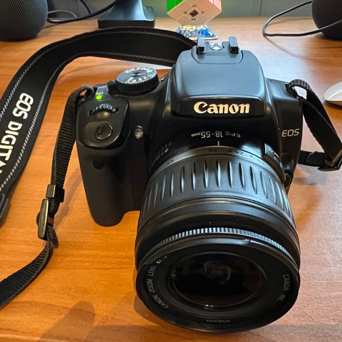 Canon EOS 400D med oppbevaringsveske og 8gb CF-kort