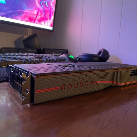 AMD radeon RX 5700 XT