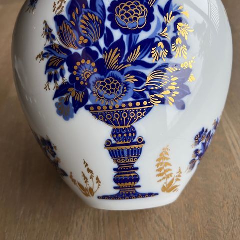 Vase