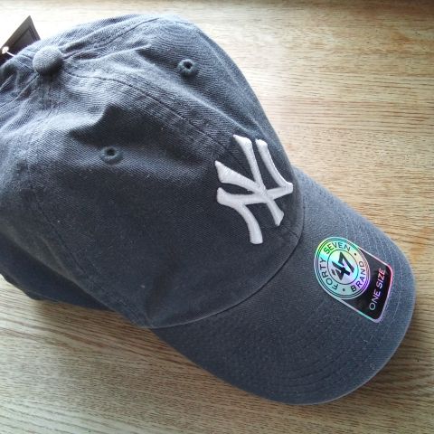 Ubrukt New York Yankees Cap, '47 BRAND, m/ merkelapp, selges