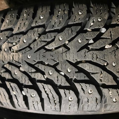 225/65 R17