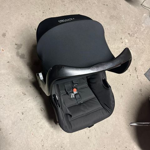 Britax Römer baby/barnesete og ISOFIX-base