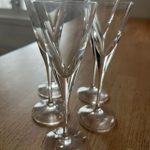 Annonsebilde