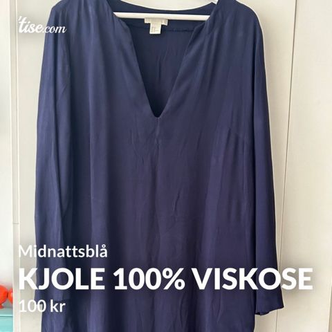 Kjole i 100% viskose midnattsblå