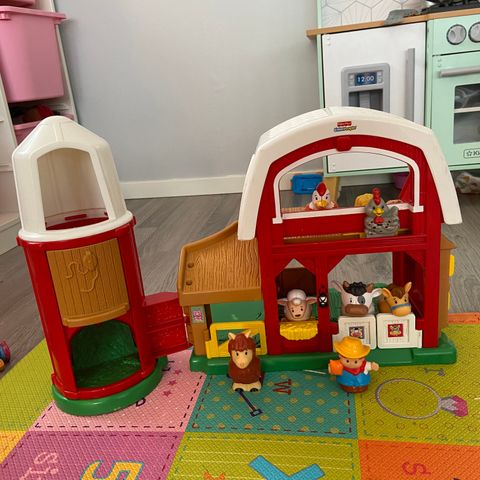 Fisher Price little people gård