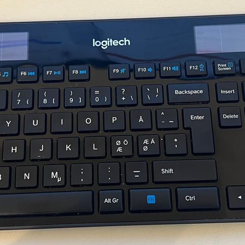 Logitech K750 Tastatur