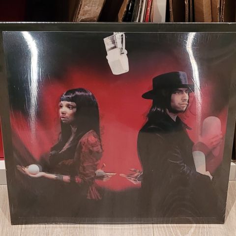 White Stripes - Get Behind Me Satan record store day utgave, ny/forseglet.