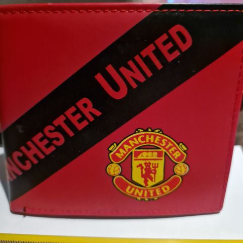 KR 40 LOMMEBOK MANCHESTER UNITED