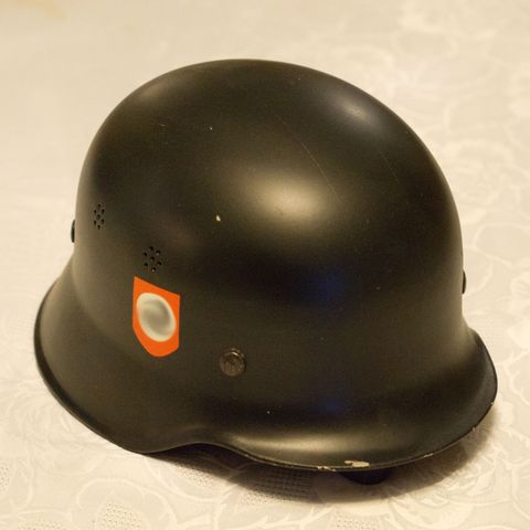 Tysk ww2 hjelm M34 (Feuerschutzpolizei M34 Stahlhelm)