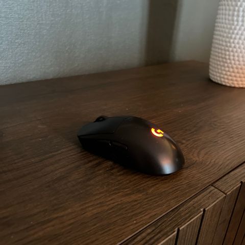 Logitech G Pro Wireless Gaming Mouse i god tilstand