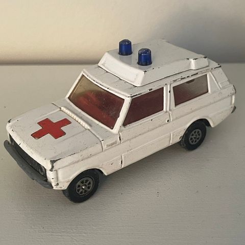 Pen Corgi Toys Range Rover ambulanse mangler baklem