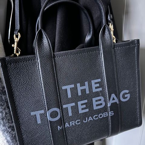 Marc Jacobs The Tote Bag