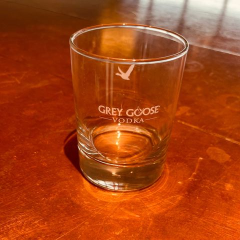 NY whiskey Glass 6 UNITS - grey goose
