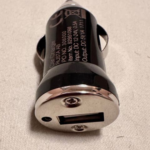 NY SVART BILLADER MED USB TILKOBLING