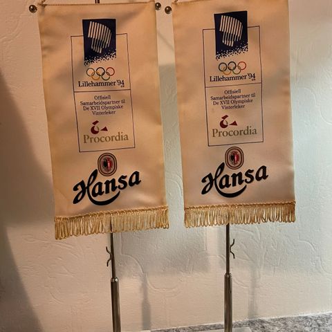 OL på Lillehammer 1994 - bordvimpel/flagg fra Hansa