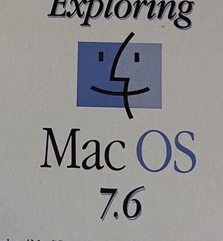 VINTAGE APPLE MACINTOSH 1996 / exploring MacOS 7.6 floppy disk