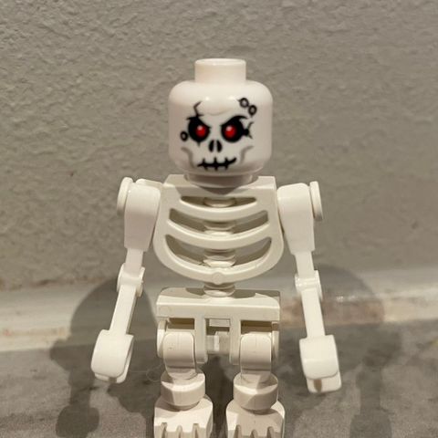 Lego minifigur Skeleton Warrior (cas328)