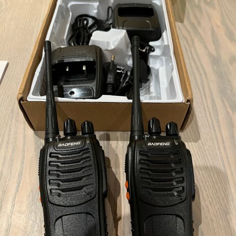 2 Sambands Radio (Walkie Talkie) Selges Billig