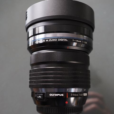 Olympus ED 7-14mm f/2,8 pro NY PRIS