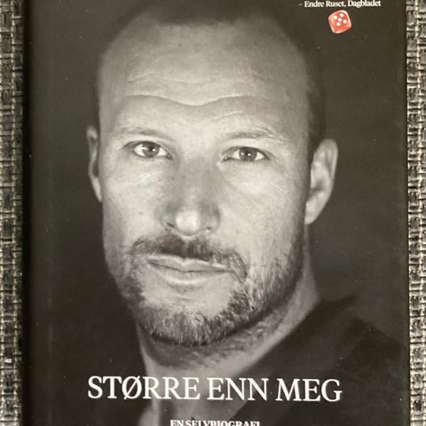 AKSEL LUND SVINDAL «STØRRE ENN MEG» 1 meget flott bok, 2019, har 325 s, 565 gram