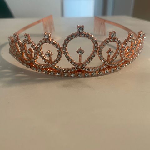 Tiara