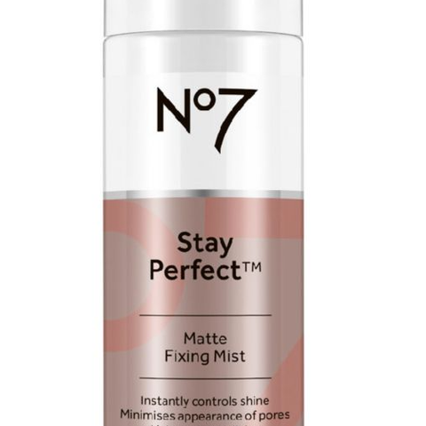 No7 Stay Perfect Matte Fixing Mist
