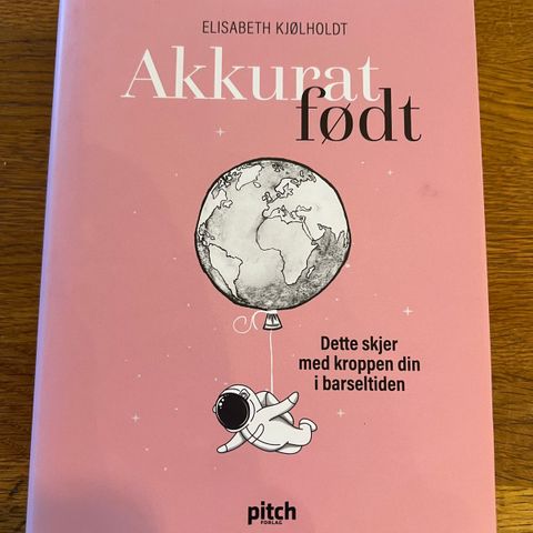 Bok - Akkurat født av Kjølholdt