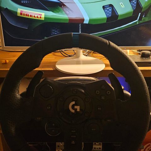 LOGITECH G923