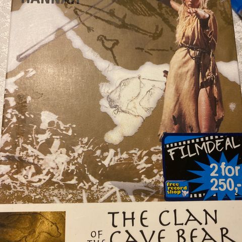 The clan of the cave bear (Norsk tekst) Dvd