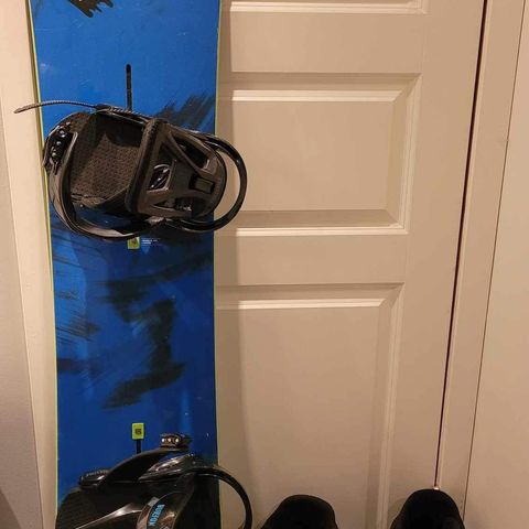 Burton Ripcord snowboard selges!