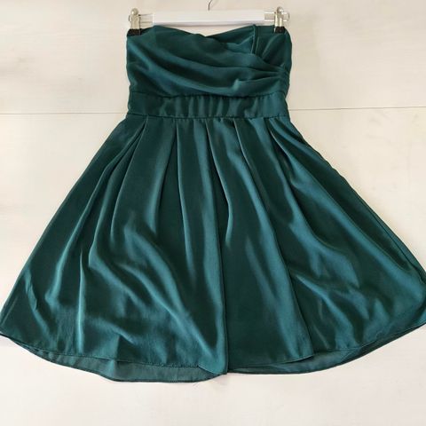 Grønn kjole