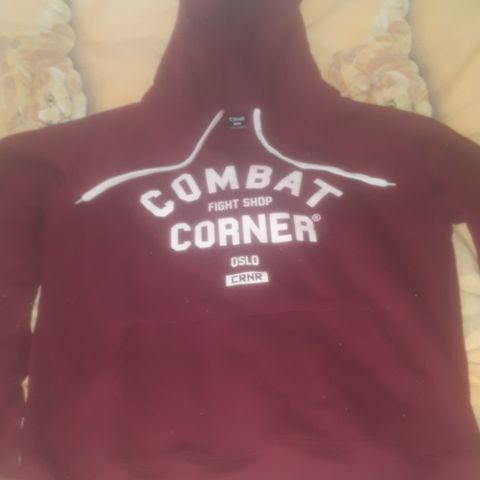 Combat corner Hoodie red size L