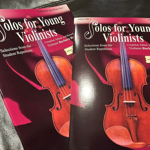 Solos for Young Violinists , Vol. 1