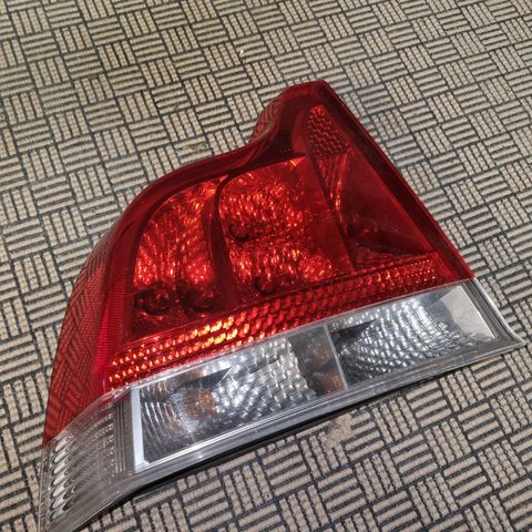 Xenon h.hovedlampe v70 -08 + deler S60