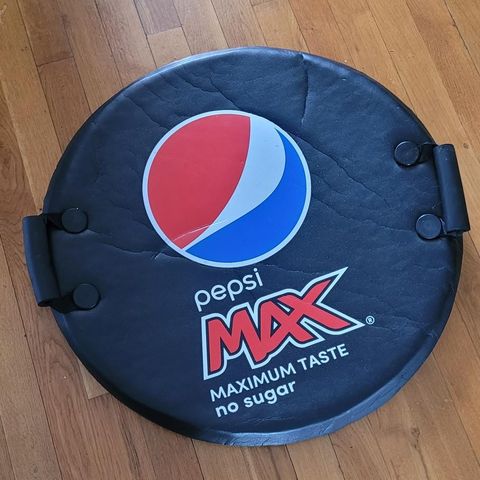Pepsi Max akebrett
