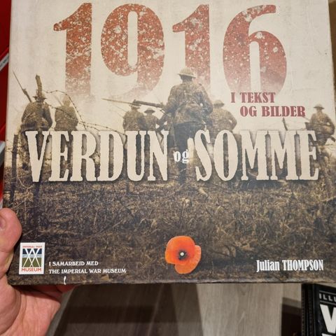 Illustrert bok om slagene ved Verdun og Somme