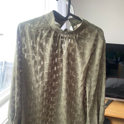 Lekker bluse fra H&M